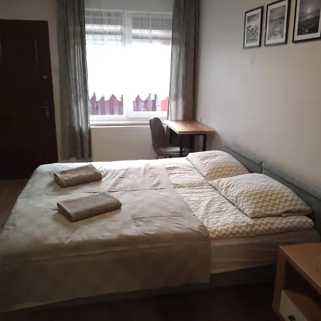 Goscinne Oaza Rum i privatbostad